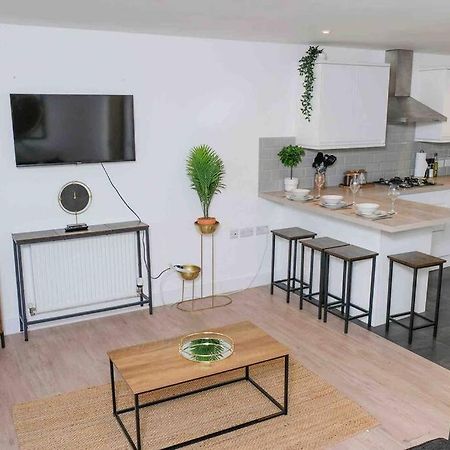 Garden Of Eden 1 Bedroom Flat In Fishponds Bristol Zewnętrze zdjęcie